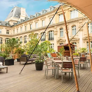 Hotell Crowne Plaza Republique By Ihg, Paris