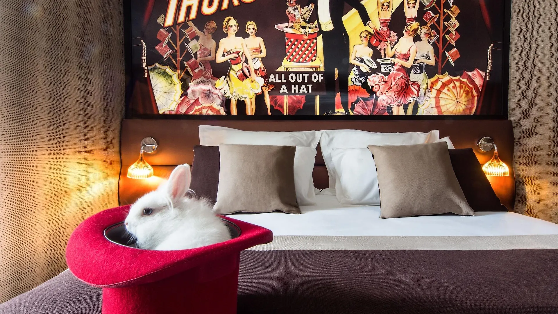 Hotel Splendor Elysees Paris