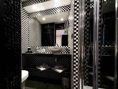 Hotel Splendor Elysees Paris