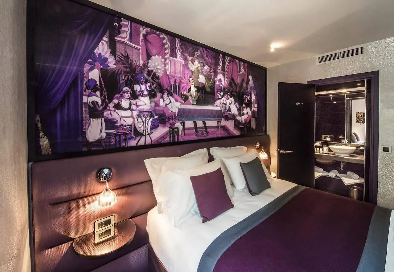 Hotel Splendor Elysees Paris